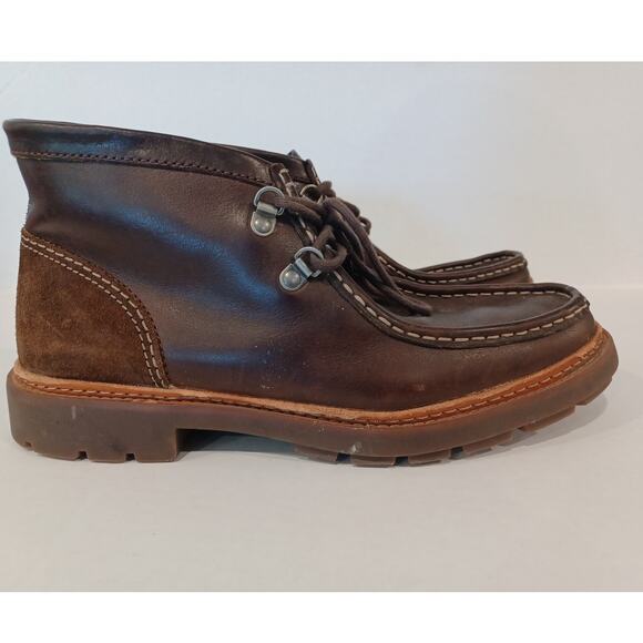 Clarks Boots Mens Chukka Brown Leather Lace Up Moc Toe Suede Heel Ankle 8 - Picture 1 of 9